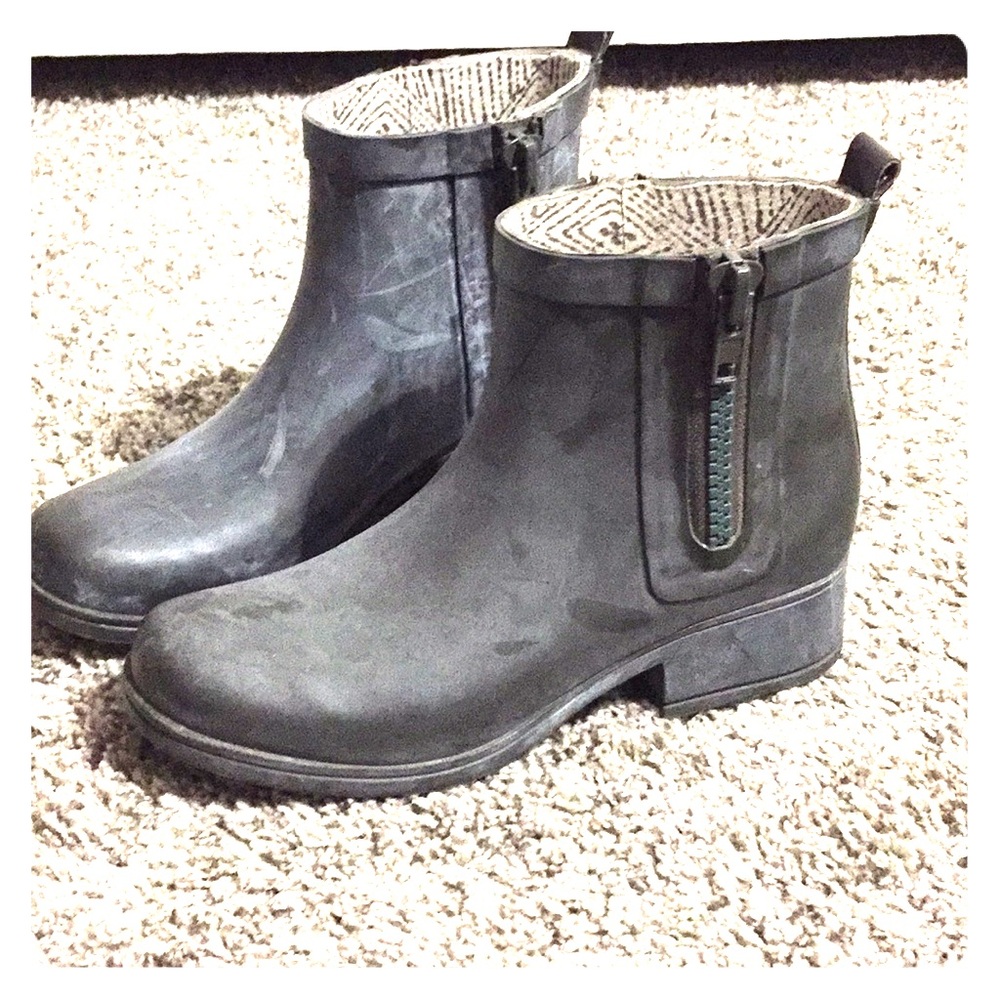 Lucky brand rain booties